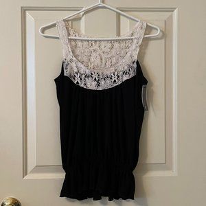 Brand New RK Black and White Sleeveless Top Size Small